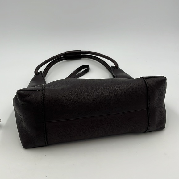 Authentic Gucci Brown Leather Shoulder Bag EUC - Picture 8 of 17